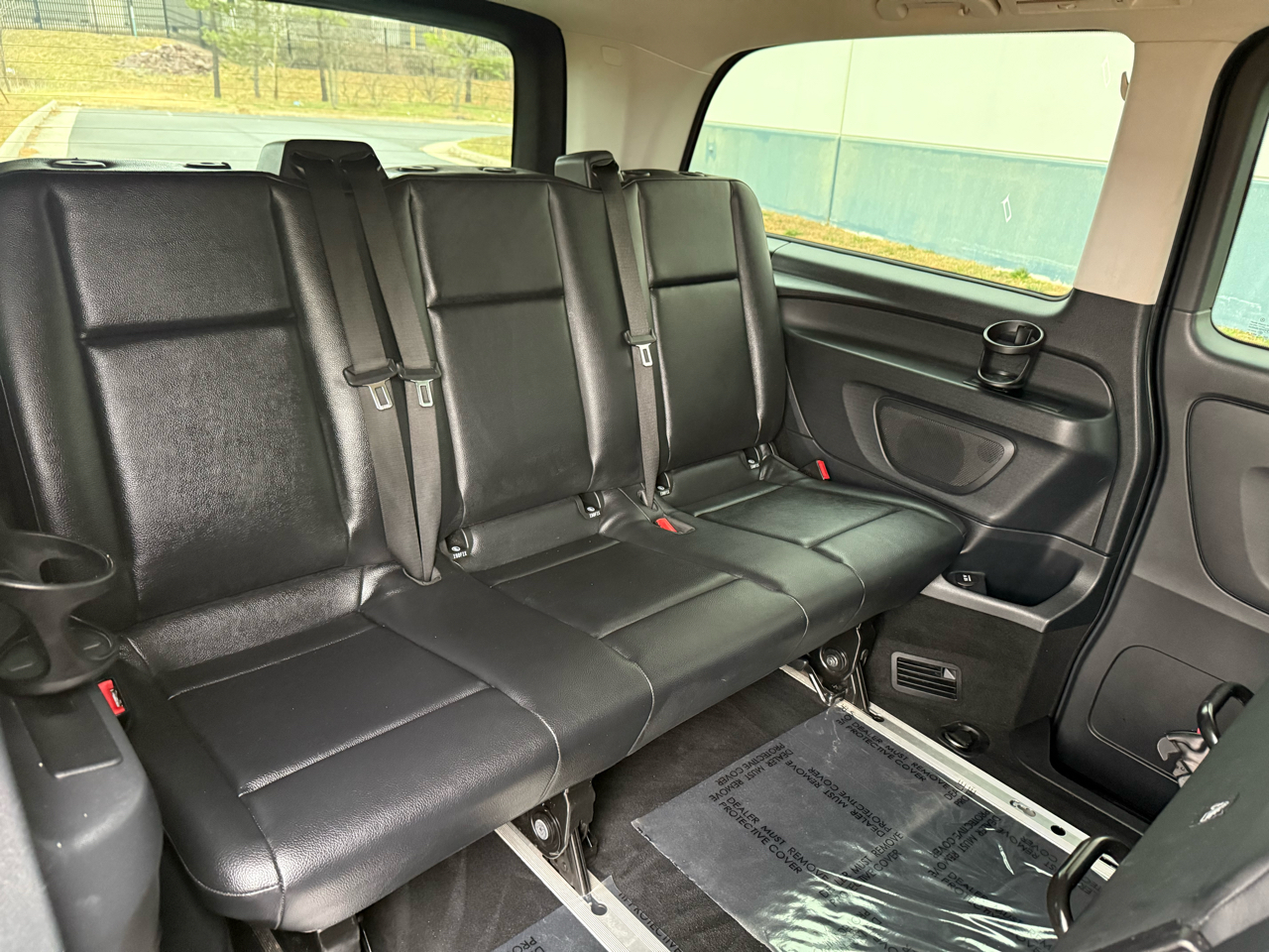 Mercedes-Benz Metris Passenger Van RWD 126" 2016