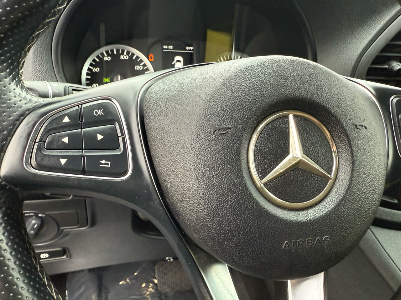 Mercedes-Benz Metris Passenger Van RWD 126" 2016