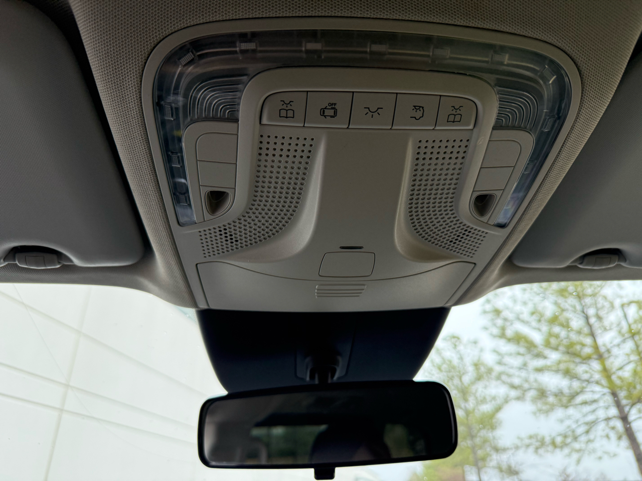 Mercedes-Benz Metris Passenger Van RWD 126" 2016