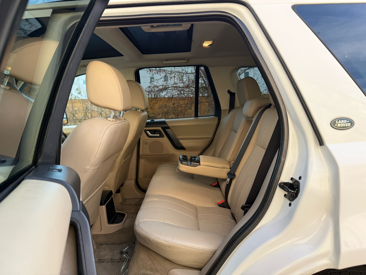 Land Rover LR2 AWD 4dr 2013