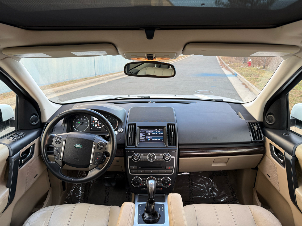 Land Rover LR2 AWD 4dr 2013