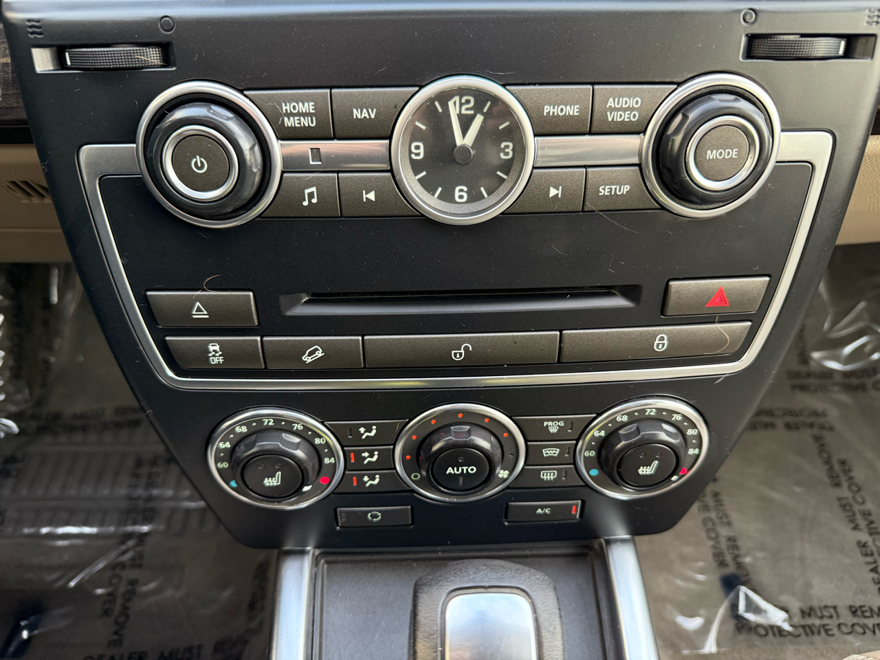 Land Rover LR2 AWD 4dr 2013