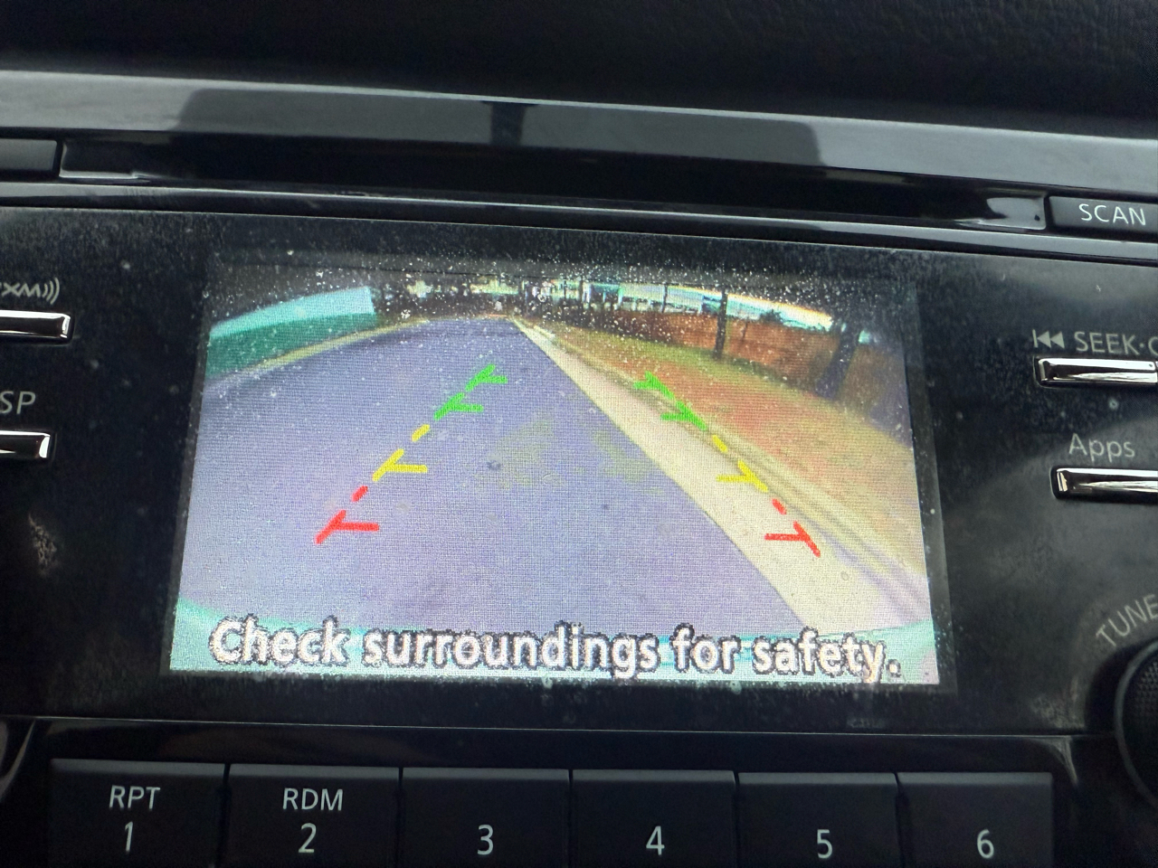 Nissan Rogue FWD 4dr SV 2016