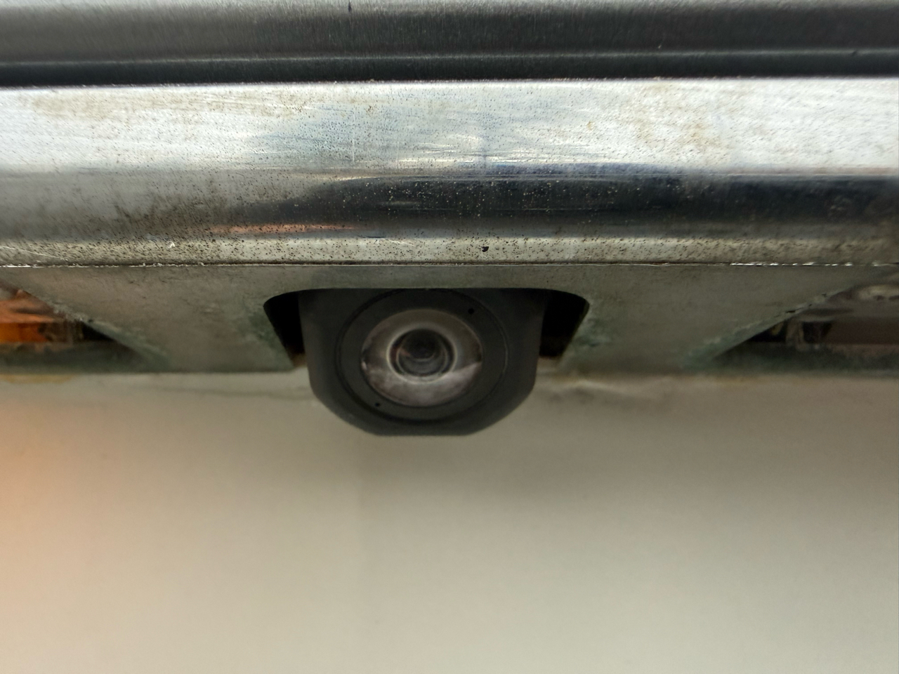 Toyota Sequoia 4WD 5.7L Platinum (Natl) 2012