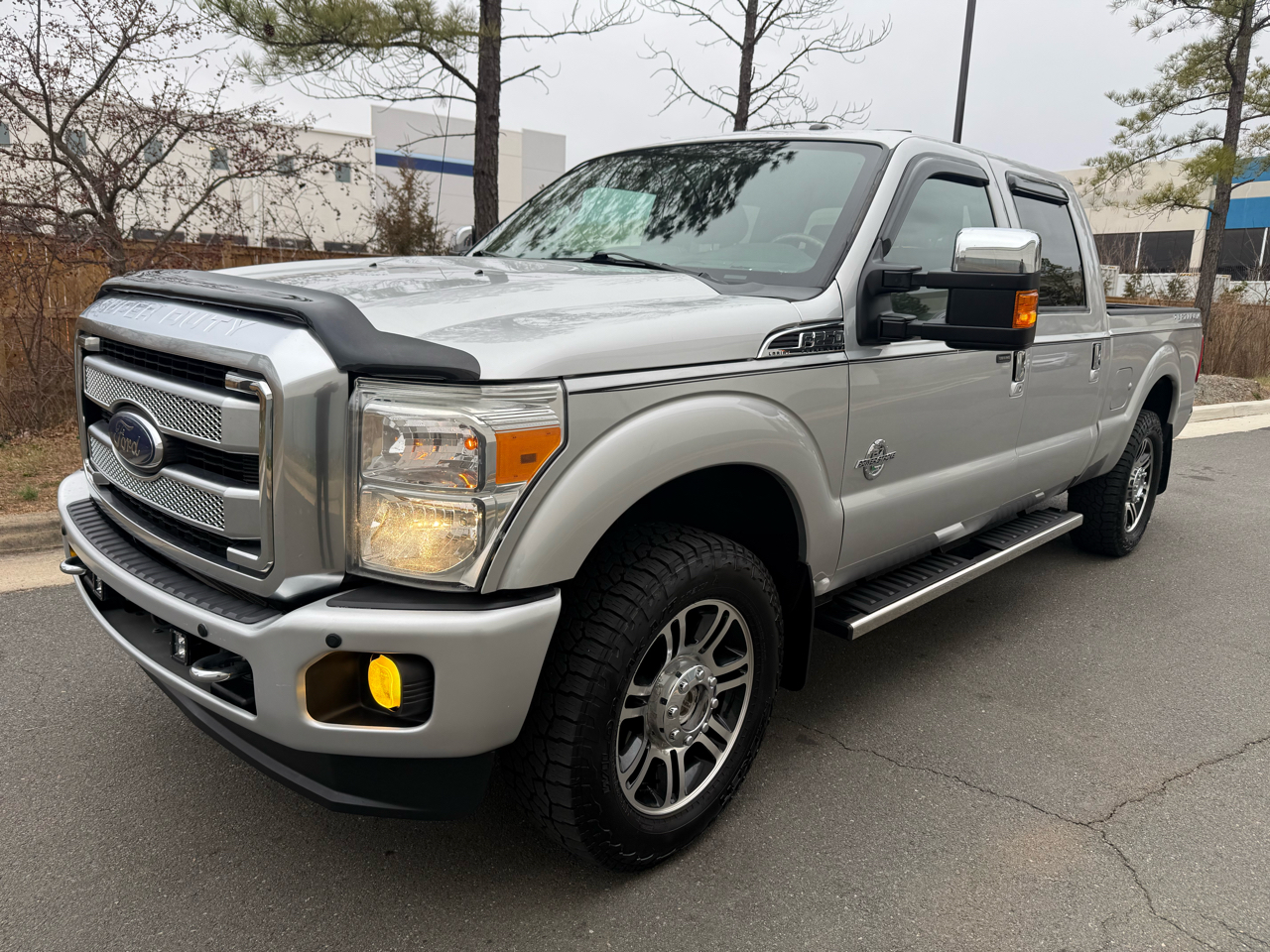 Ford Super Duty F-250 SRW 4WD Crew Cab 172" Platinum 2015