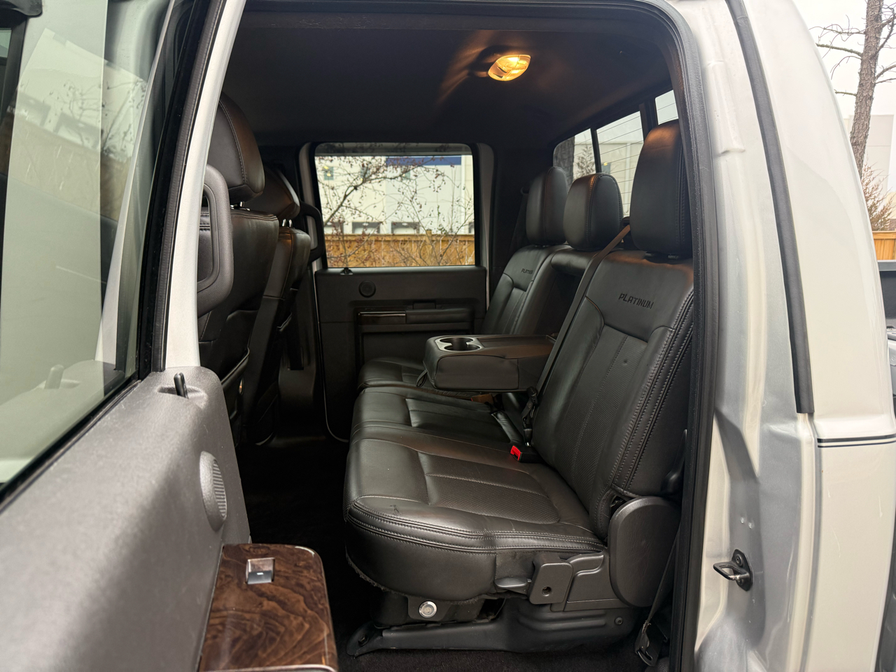 Ford Super Duty F-250 SRW 4WD Crew Cab 172" Platinum 2015