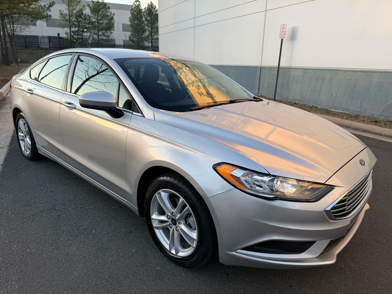 Ford Fusion SE FWD 2018