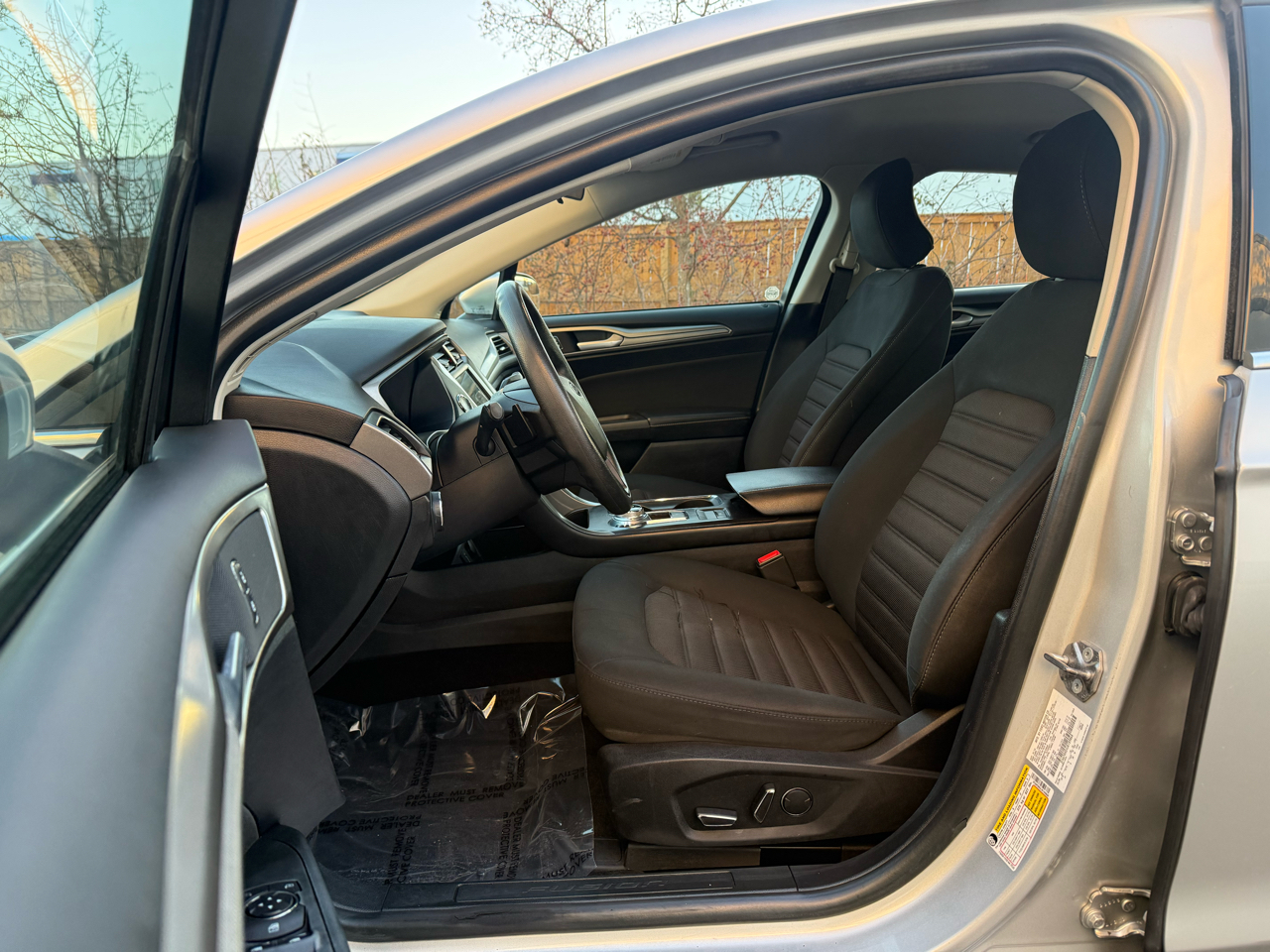 Ford Fusion SE FWD 2018