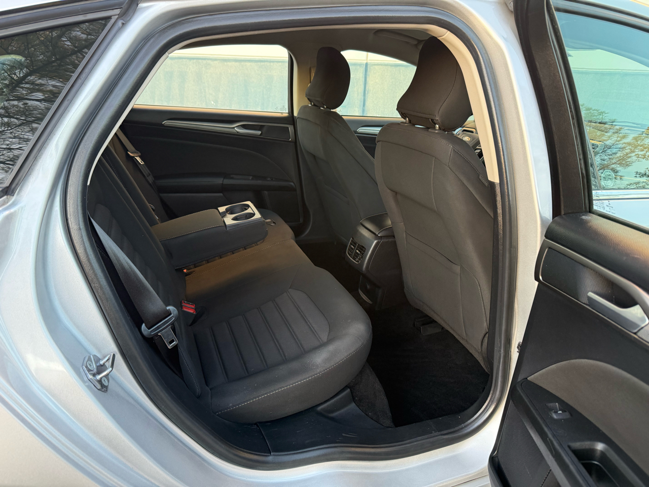 Ford Fusion SE FWD 2018