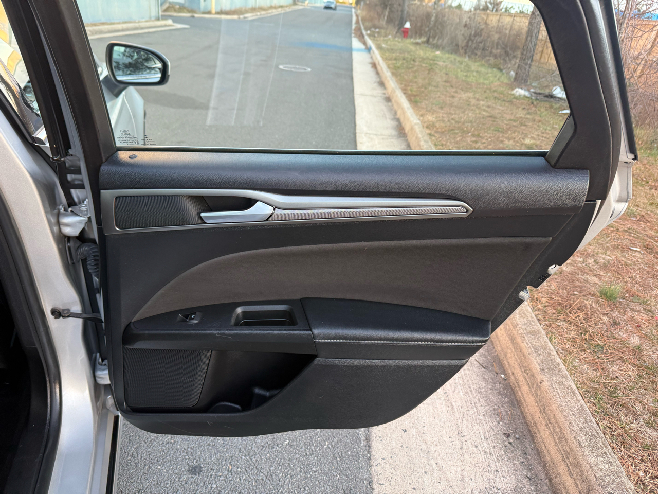 Ford Fusion SE FWD 2018