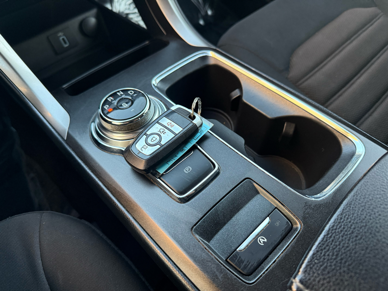 Ford Fusion SE FWD 2018