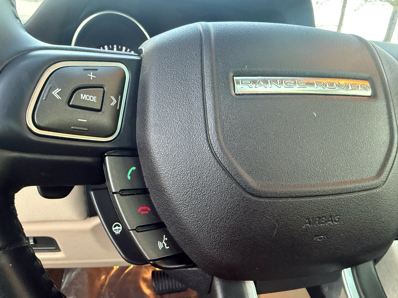 Land Rover Range Rover Evoque 2dr Cpe Pure Plus 2012