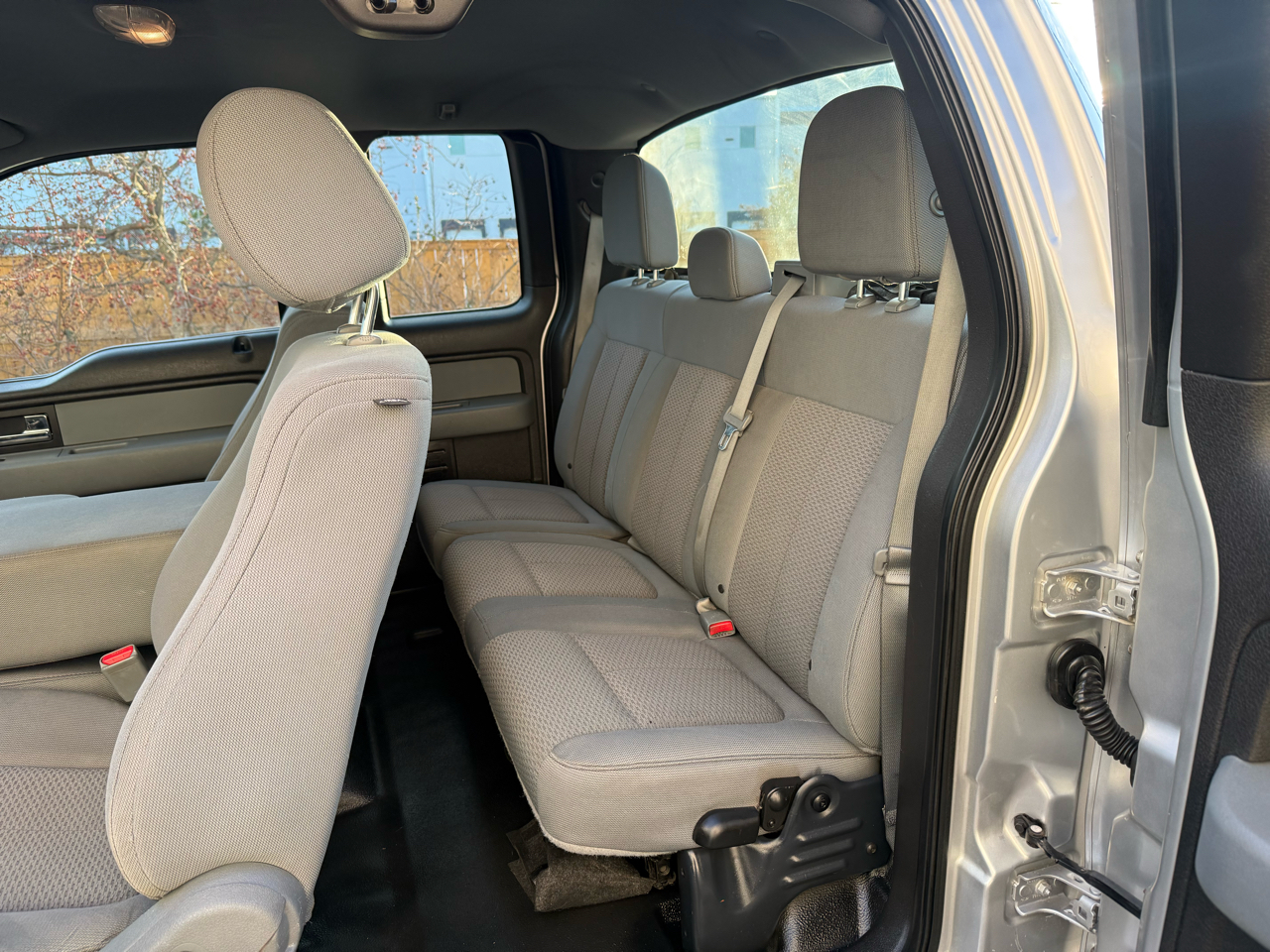 Ford F-150 4WD SuperCab 145" Lariat 2014