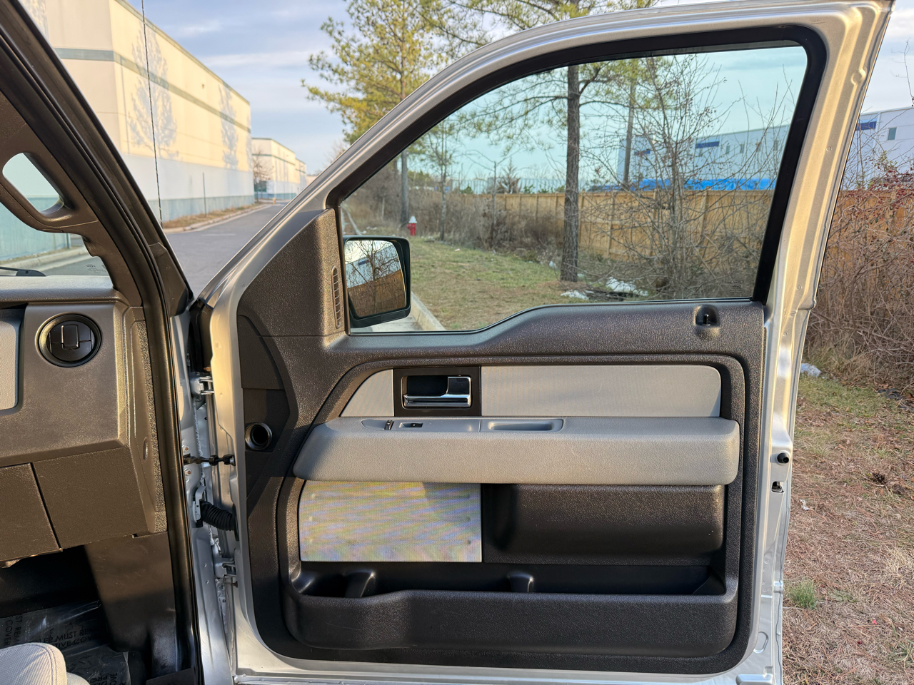 Ford F-150 4WD SuperCab 145" Lariat 2014