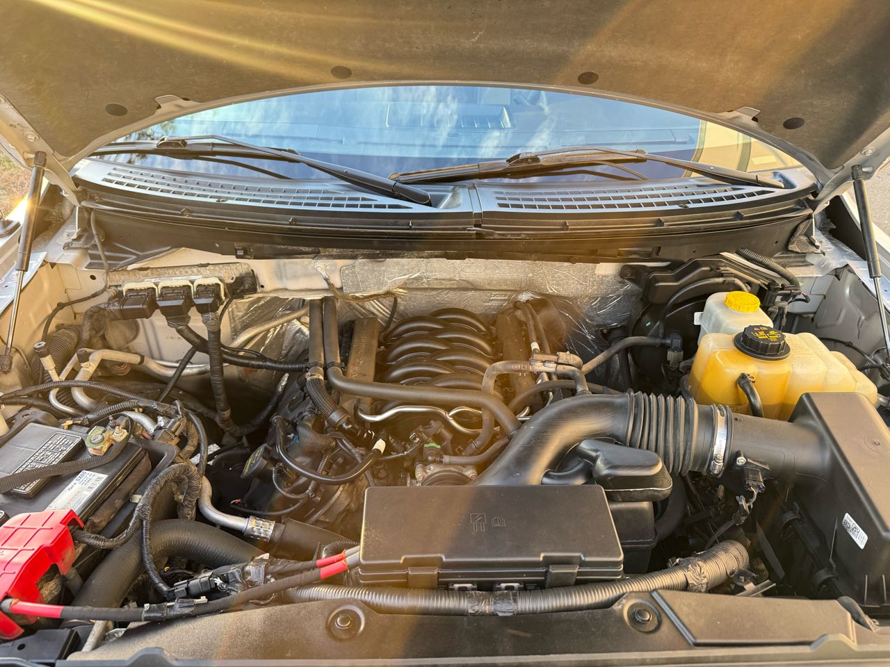 Ford F-150 4WD SuperCab 145" Lariat 2014