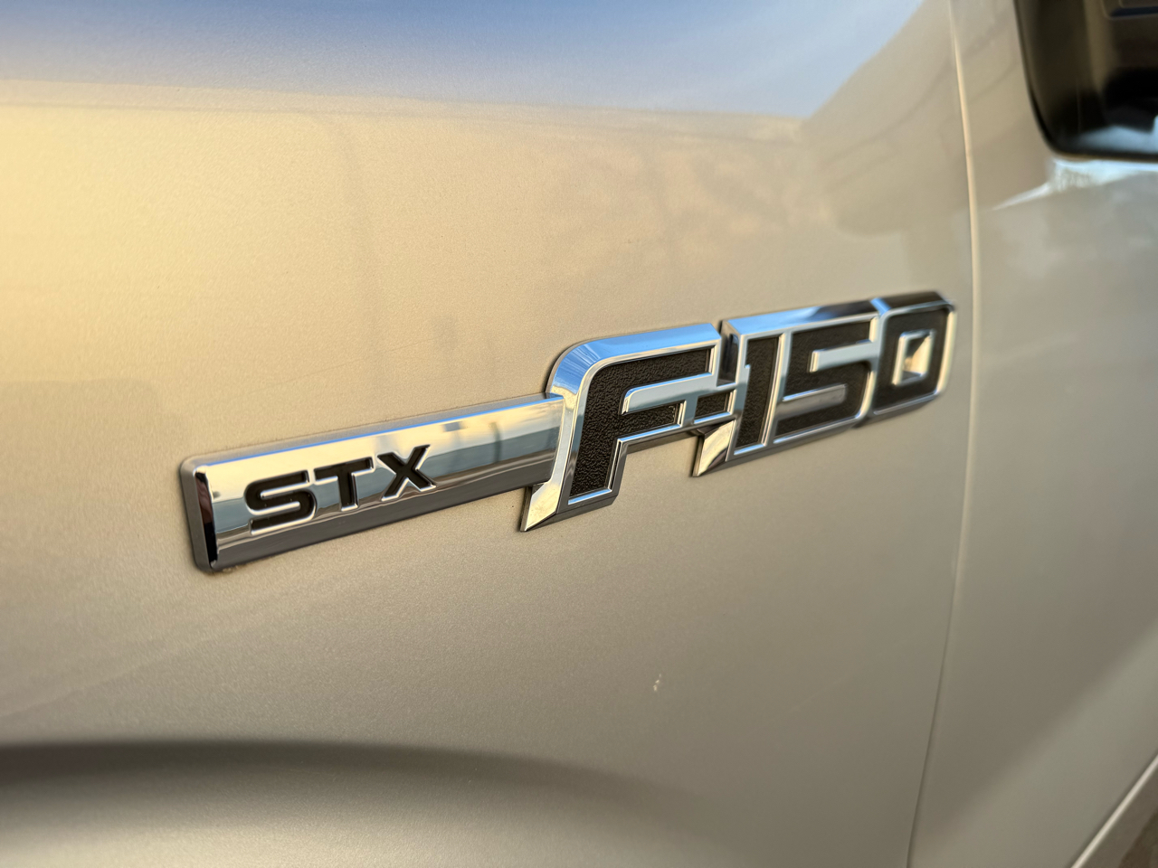 Ford F-150 4WD SuperCab 145" Lariat 2014