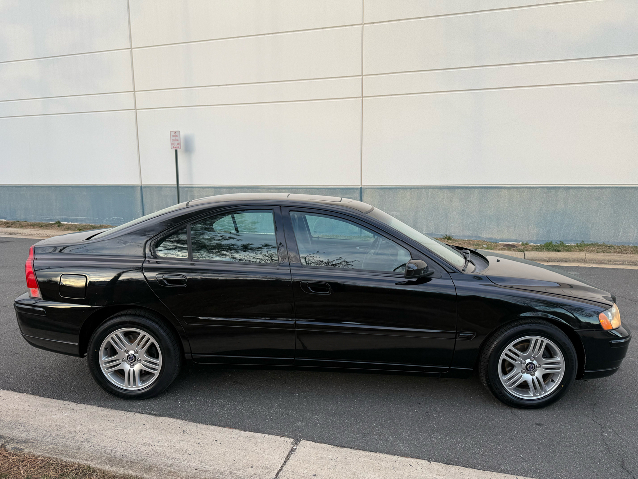 Volvo S60 2.5L Turbo AWD 2005