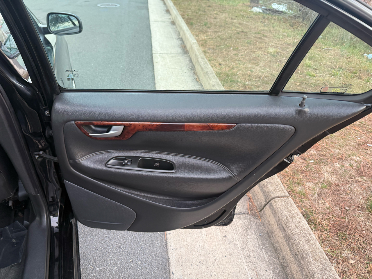 Volvo S60 2.5L Turbo AWD 2005