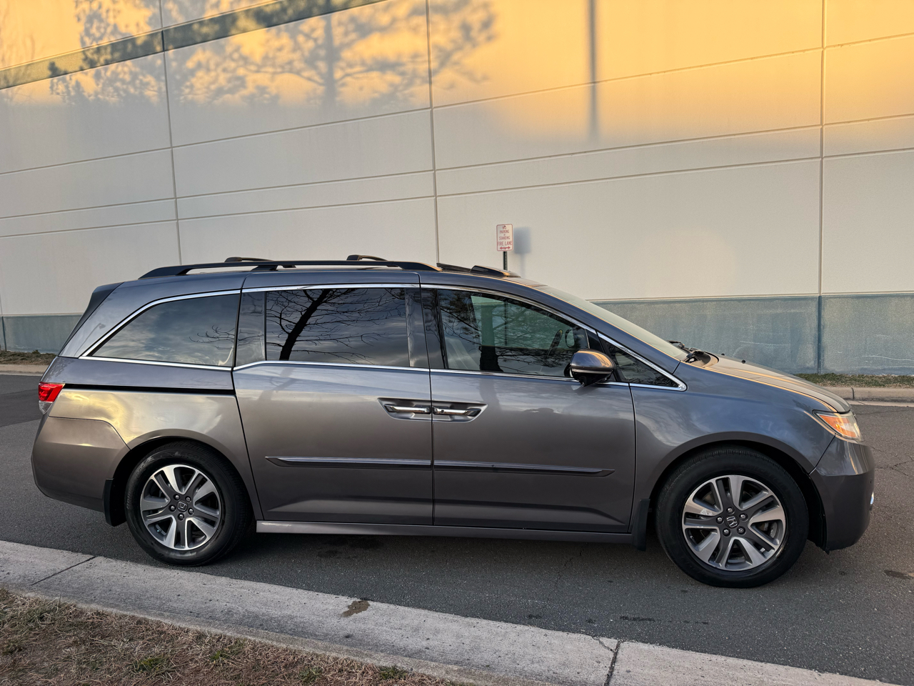 Honda Odyssey 5dr Touring 2014