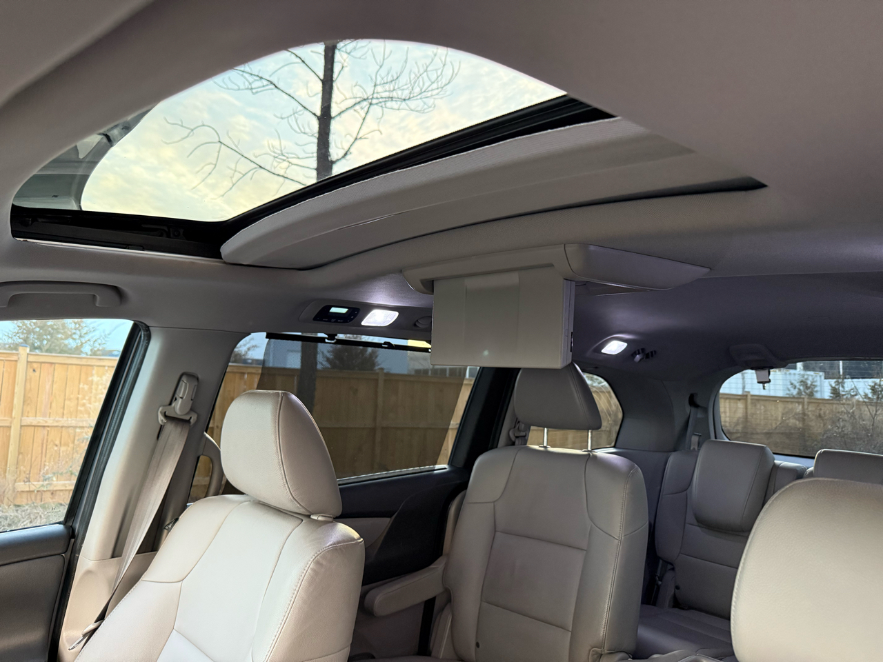 Honda Odyssey 5dr Touring 2014