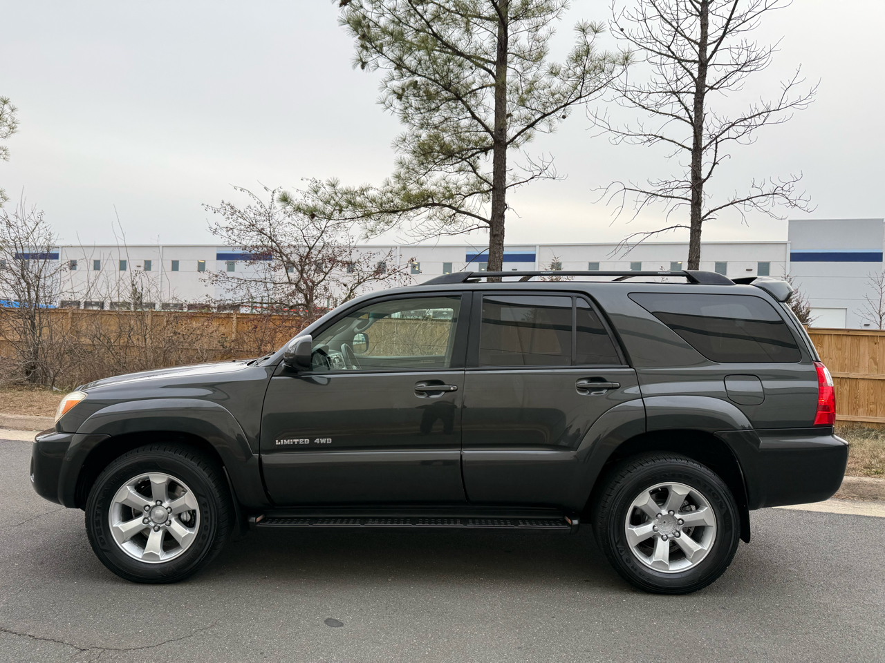 Toyota 4Runner 4WD 4dr V6 Limited (Natl) 2007
