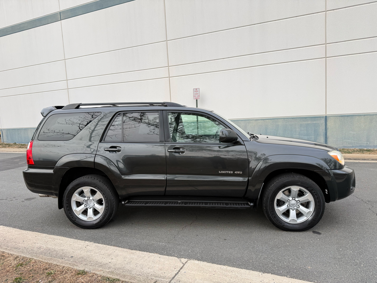 Toyota 4Runner 4WD 4dr V6 Limited (Natl) 2007