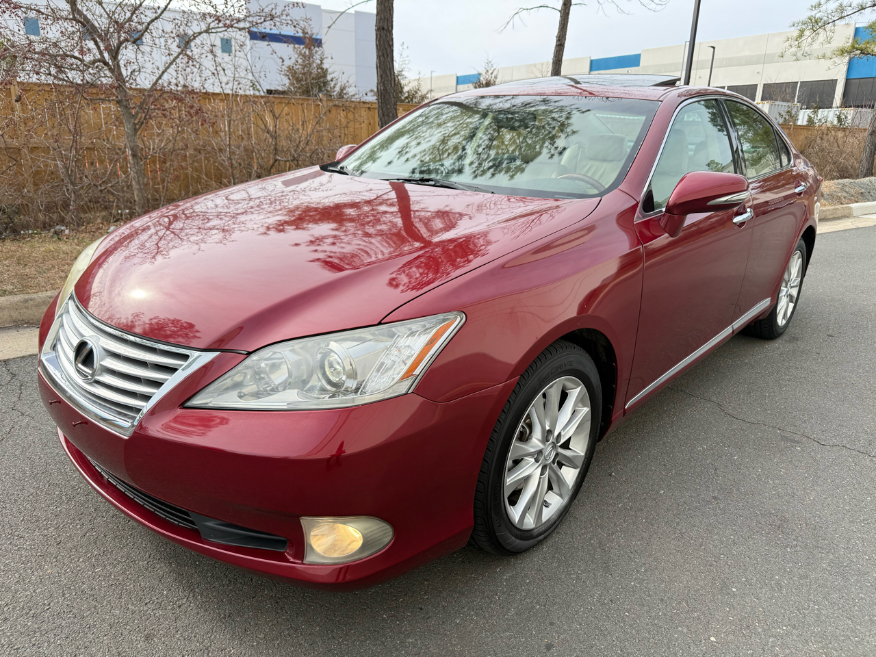 Lexus ES 350 4dr Sdn 2010