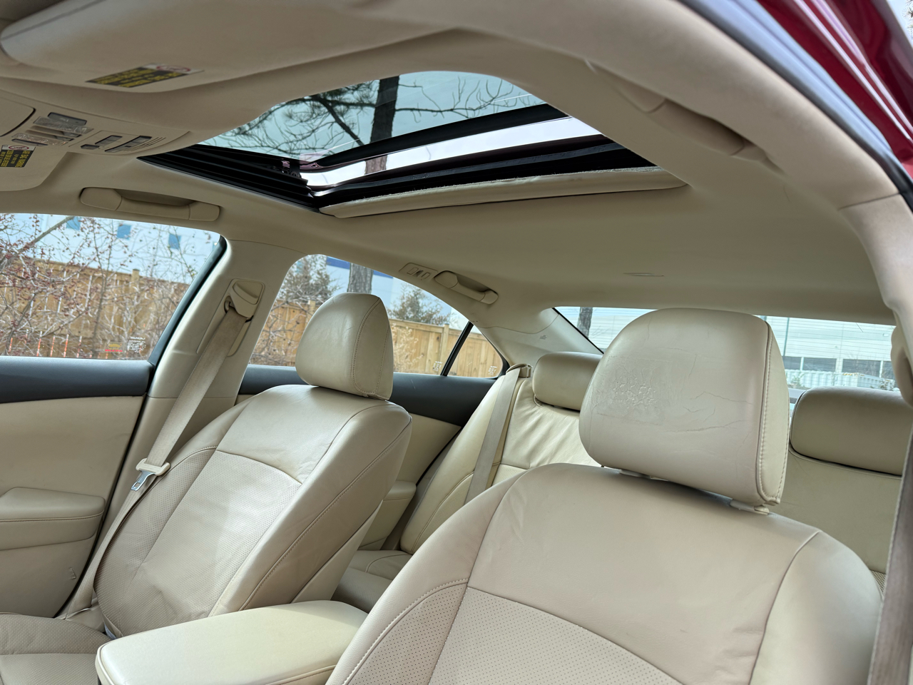 Lexus ES 350 4dr Sdn 2010