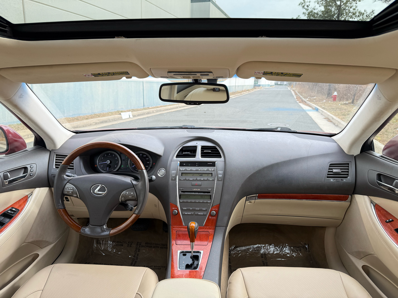 Lexus ES 350 4dr Sdn 2010