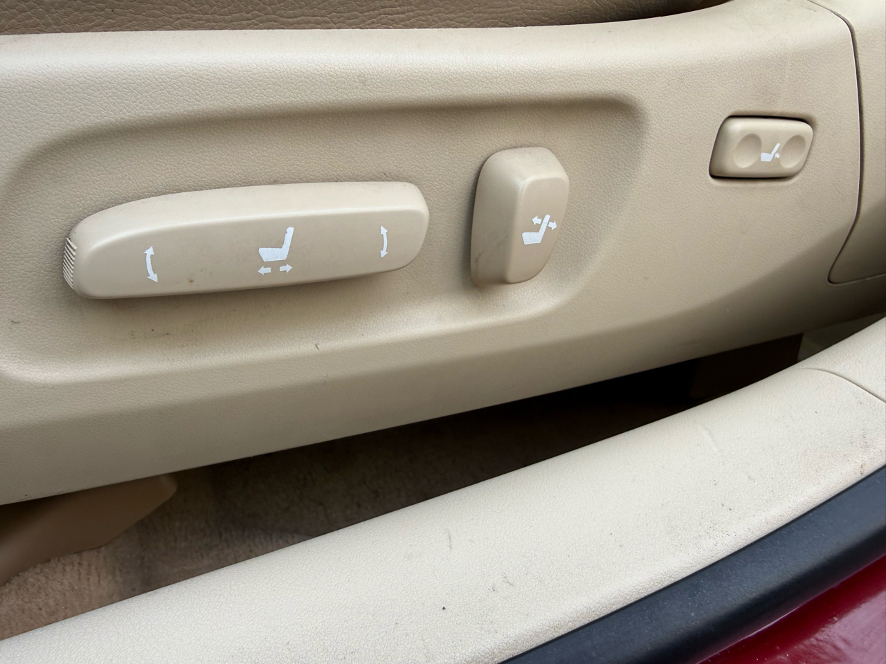 Lexus ES 350 4dr Sdn 2010