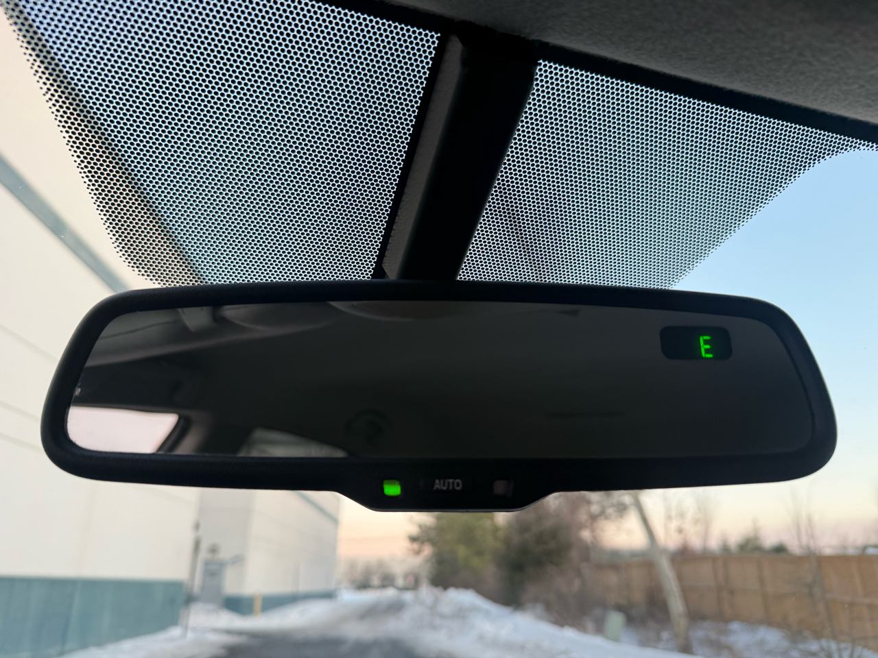 Toyota Venza 4dr Wgn I4 AWD (Natl) 2010