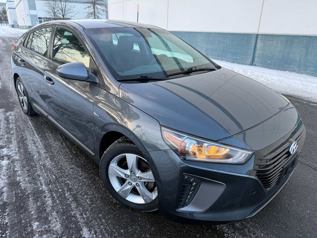 Hyundai Ioniq Plug-In Hybrid Hatchback 2019