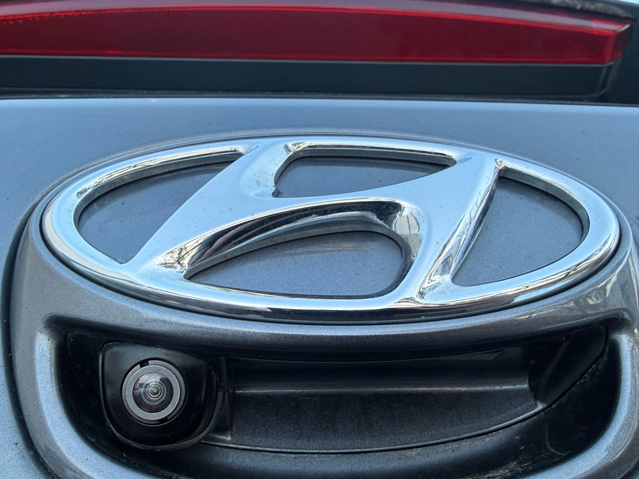 Hyundai Ioniq Plug-In Hybrid Hatchback 2019