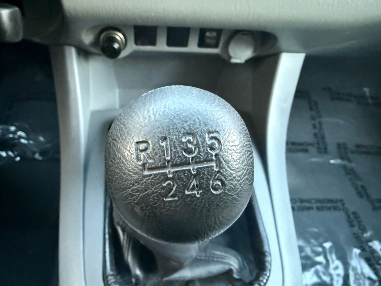 Toyota Tacoma 4WD Access V6 MT (Natl) 2010