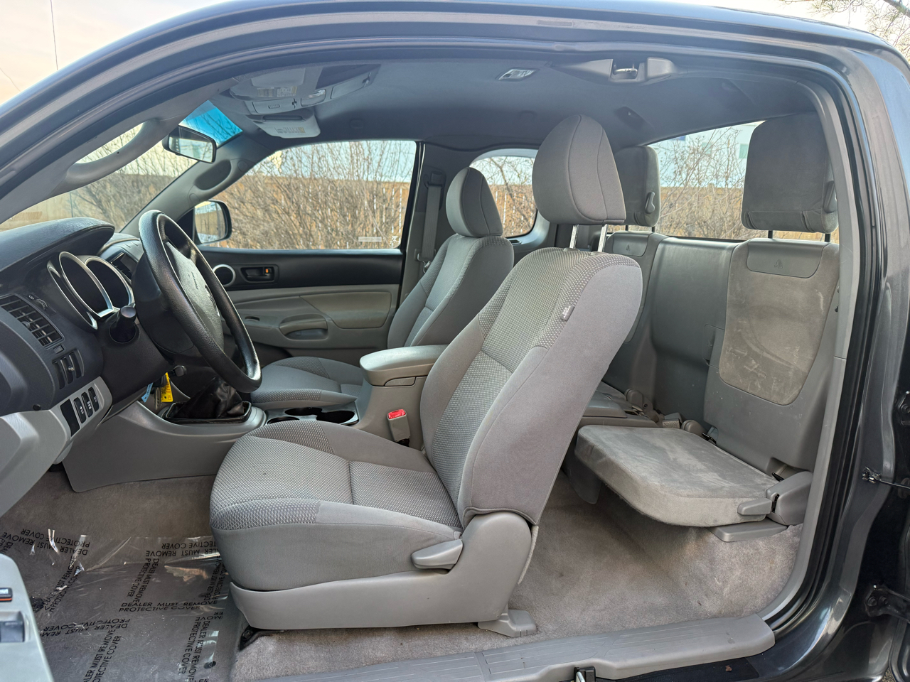 Toyota Tacoma 4WD Access V6 MT (Natl) 2010