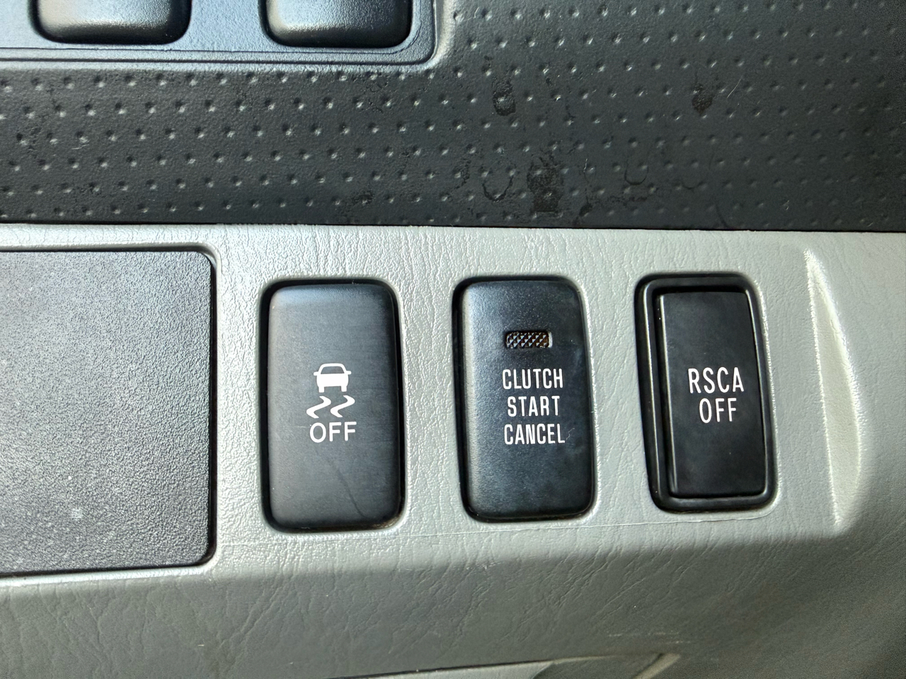 Toyota Tacoma 4WD Access V6 MT (Natl) 2010