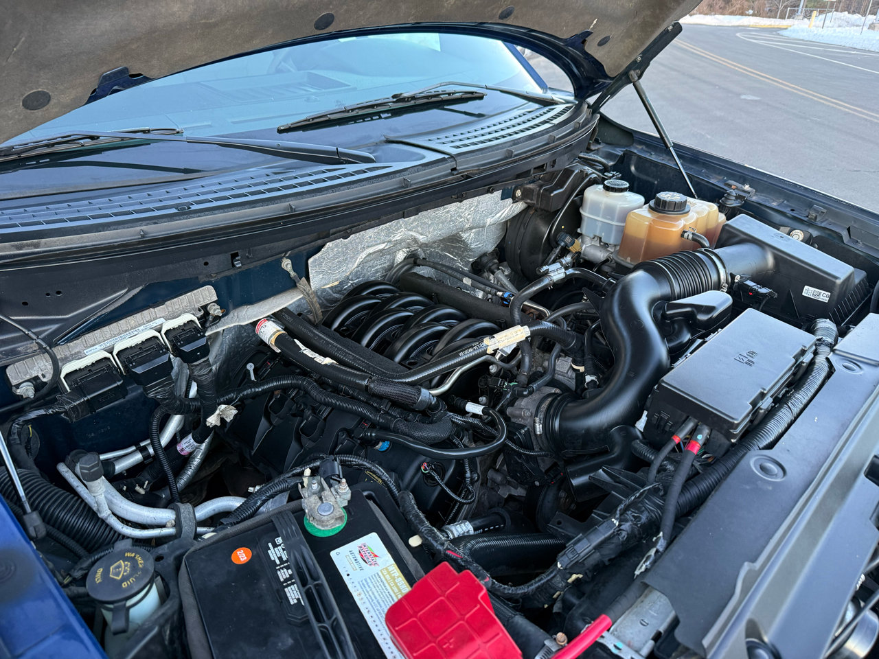 Ford F-150 4WD SuperCab 145" Lariat 2012