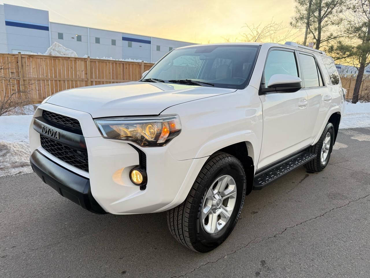 Toyota 4Runner 4WD 4dr V6 Trail Premium (Natl) 2015