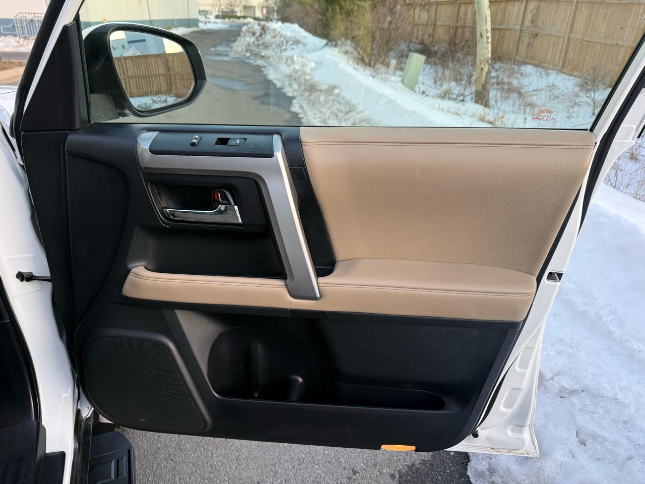 Toyota 4Runner 4WD 4dr V6 Trail Premium (Natl) 2015