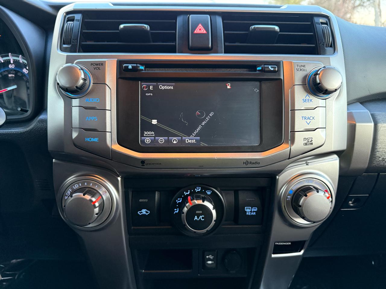 Toyota 4Runner 4WD 4dr V6 Trail Premium (Natl) 2015