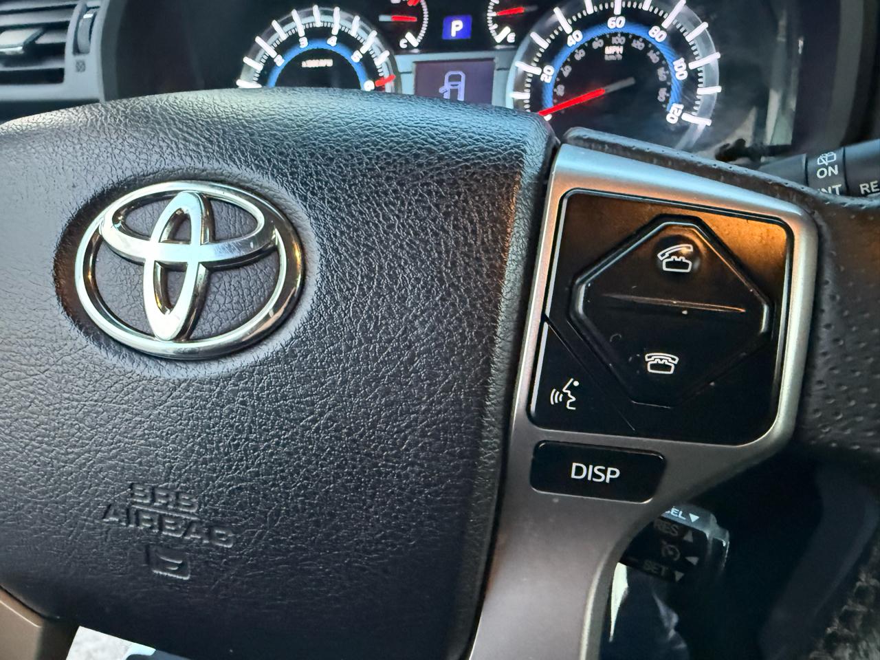 Toyota 4Runner 4WD 4dr V6 Trail Premium (Natl) 2015