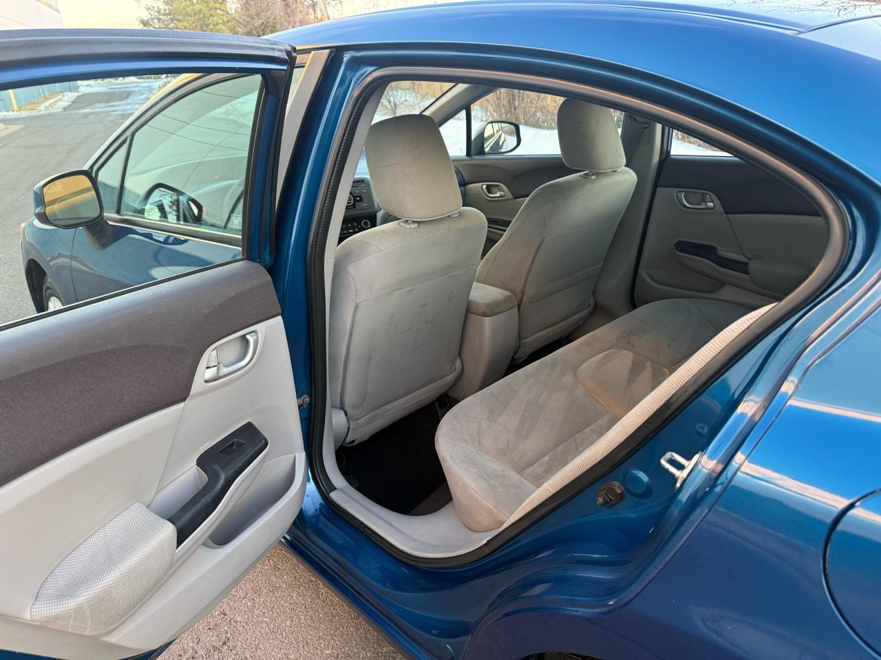 Honda Civic Sdn 4dr Auto LX 2012