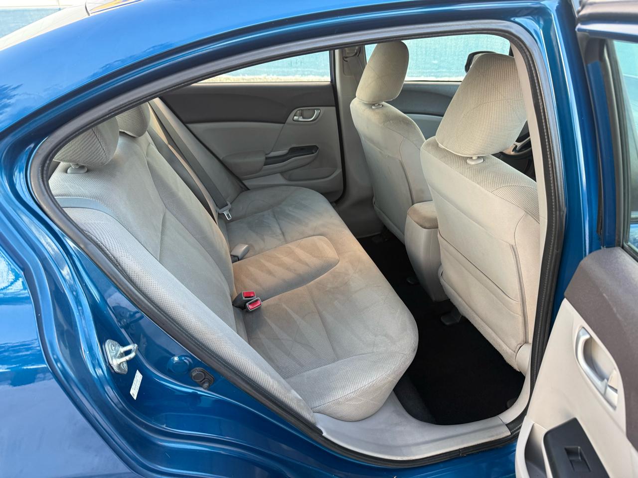 Honda Civic Sdn 4dr Auto LX 2012