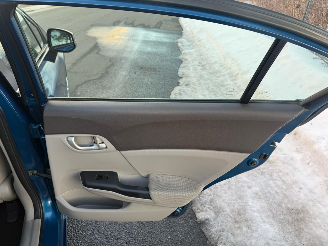 Honda Civic Sdn 4dr Auto LX 2012