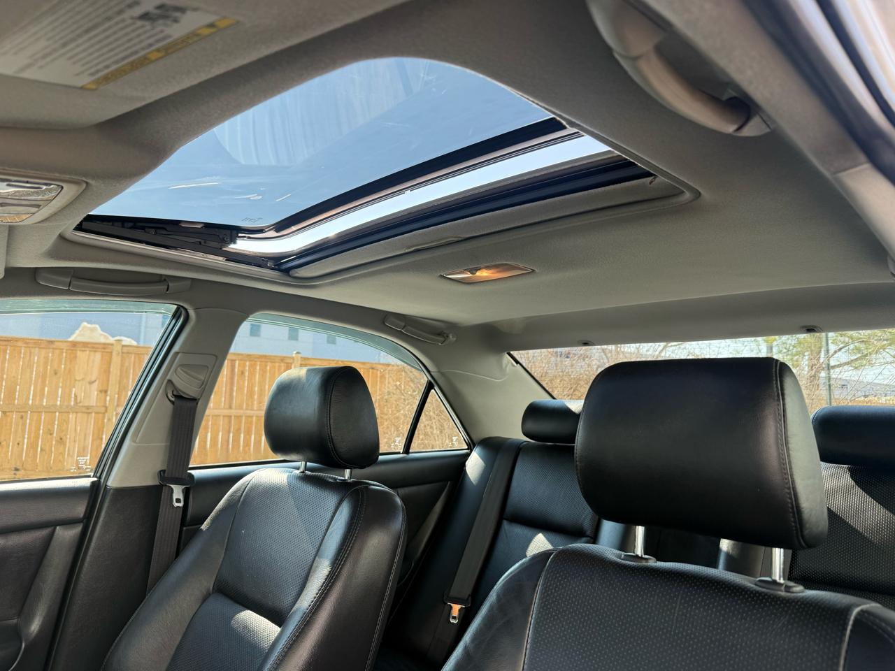 Toyota Camry 4dr Sdn SE V6 Auto (Natl) 2005