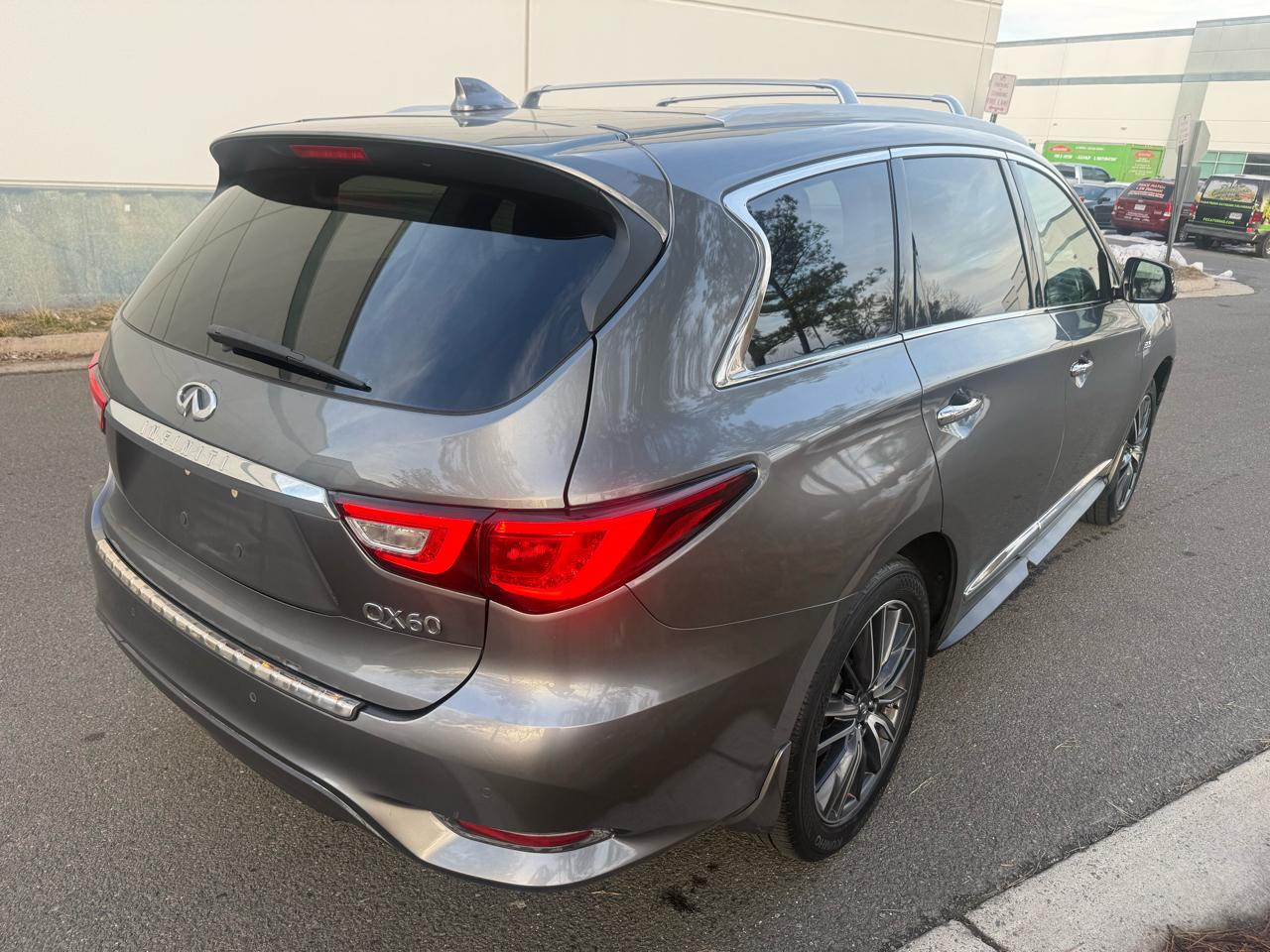 Infiniti QX60 AWD 2017