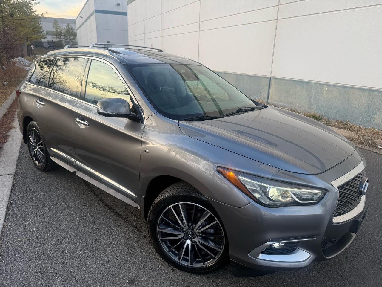 Infiniti QX60 AWD 2017