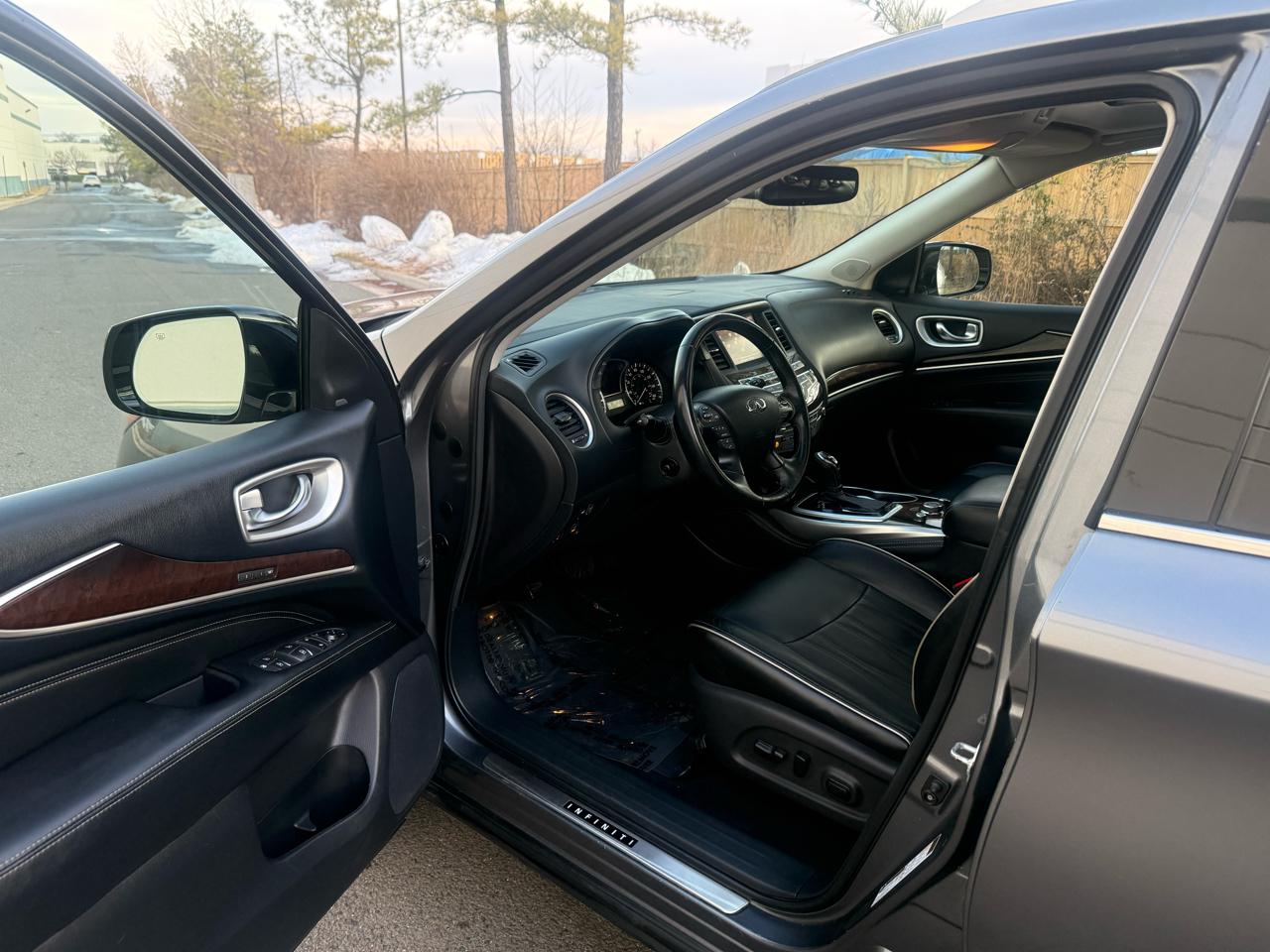 Infiniti QX60 AWD 2017