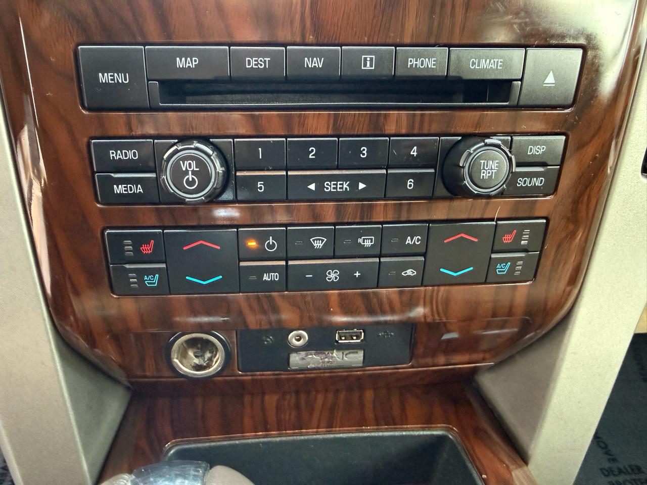 Ford F-150 4WD SuperCrew 145" Platinum 2012