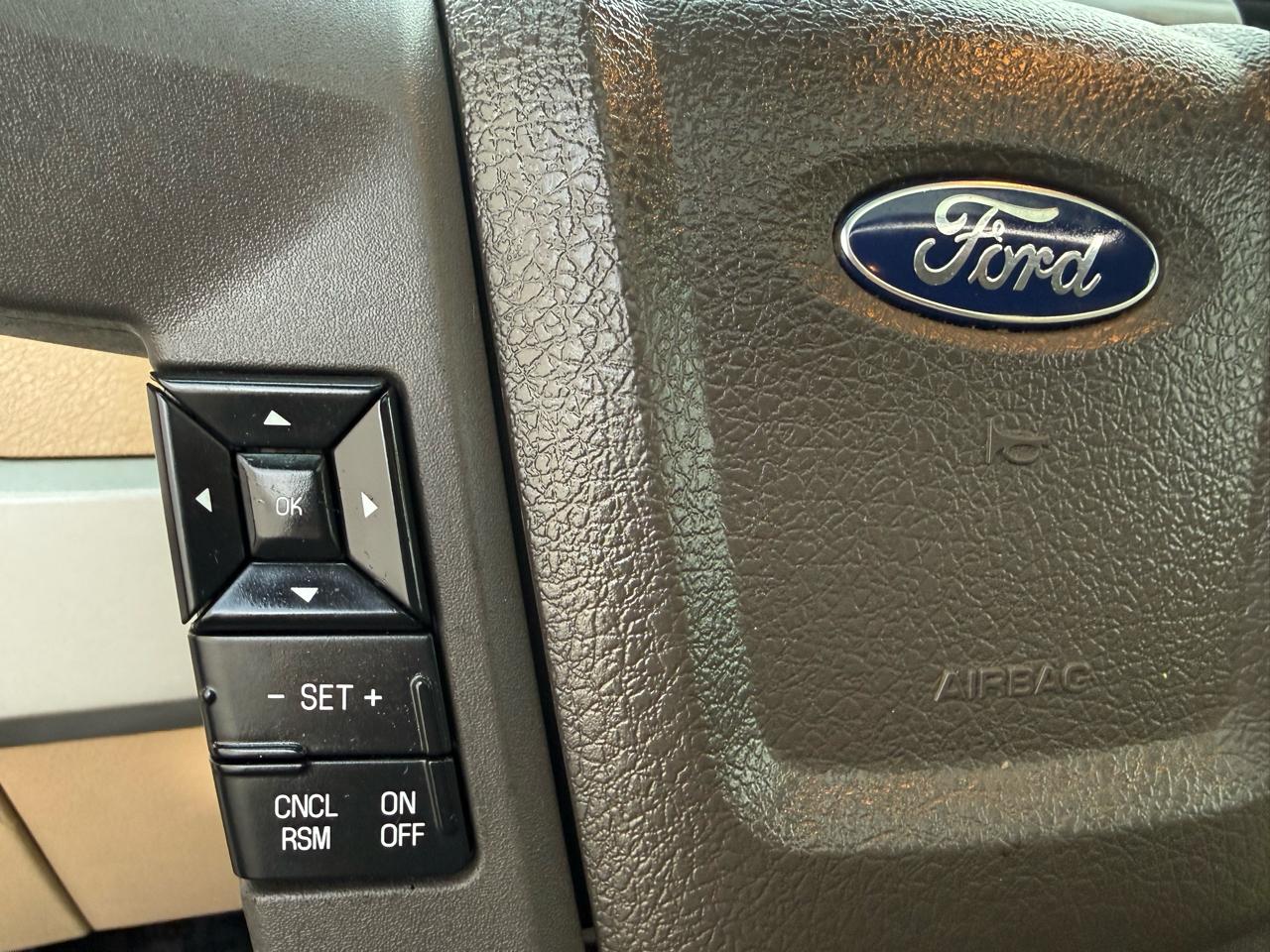 Ford F-150 4WD SuperCrew 145" Platinum 2012